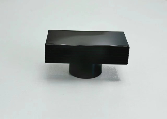 satın al Parfüm sunumunu arttırmak için uzun siyah T şeklinde metal parfüm kapağı online manufacture