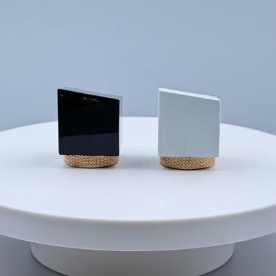 satın al Black/white zinc alloy perfume cap Square cap Çevrimiçi üretim