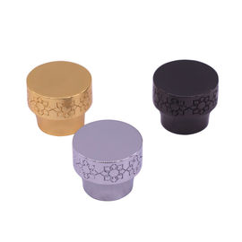 satın al 34mm High End Oyma Desen Boşluk Şişeleri İçin Zamac Parfüm Kapağı online manufacture