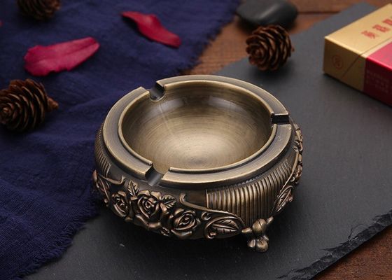 satın al Hediye L149.5mm Sigara Dekoratif Çinko Alaşımlı Küllük online manufacture
